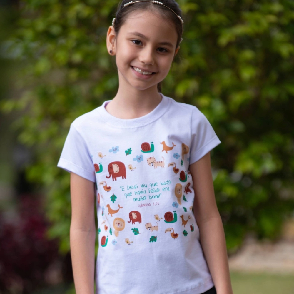 Baby Look Infantil e Deus Viu que Tudo que Havia Feito era Muito Bom Baby Look Infantil e Deus Viu que Tudo que Havia Feito era Muito Bom