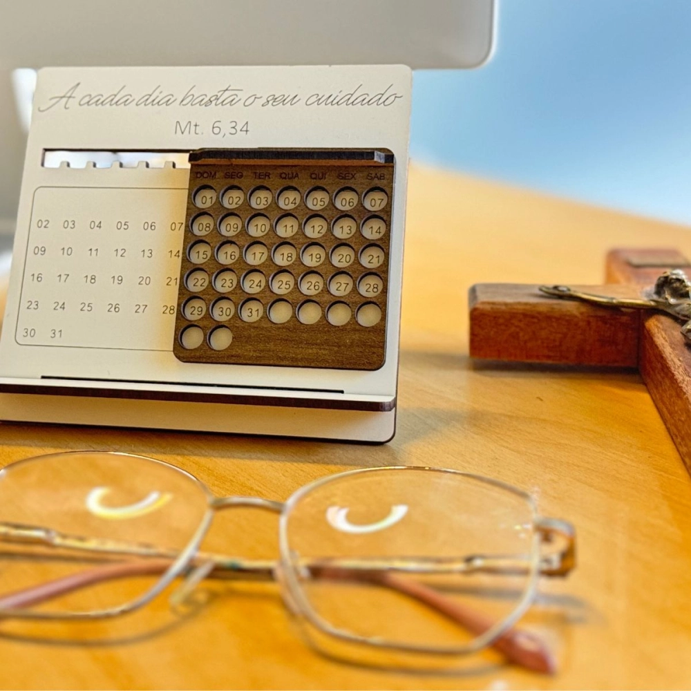 Calendário Permanente a Cada Dia Basta o seu Cuidado Calendário Permanente a Cada Dia Basta o seu Cuidado