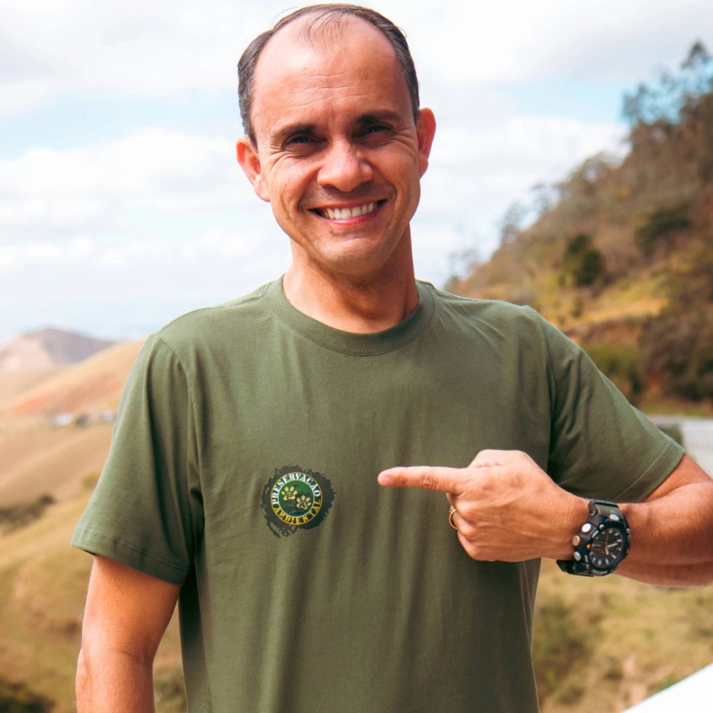 Camiseta não há Conquista sem Sacrifício (Programa Preservação Ambiental) Camiseta não há Conquista sem Sacrifício (Programa Preservação Ambiental)