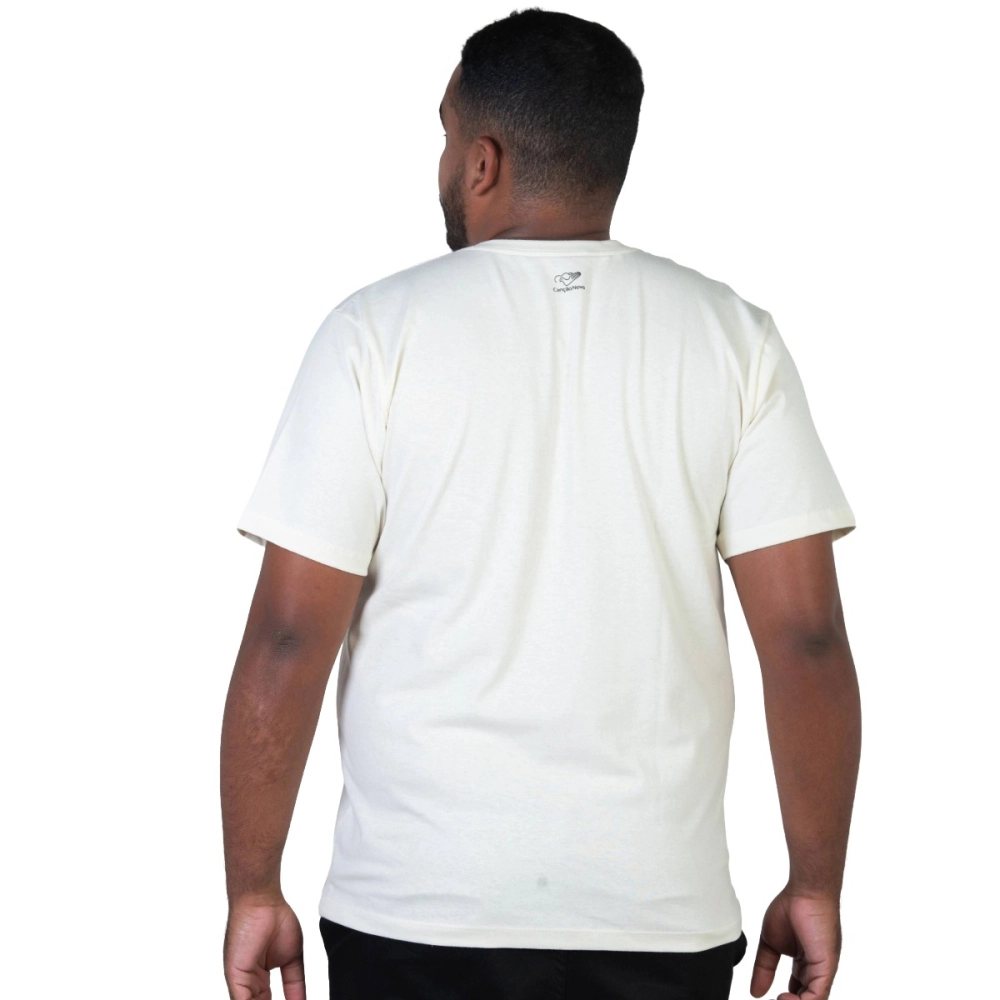 Camiseta Só Deus Basta Camiseta Só Deus Basta