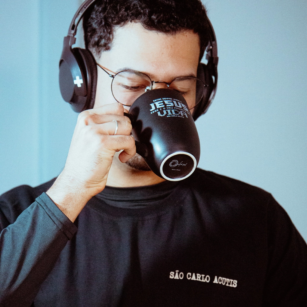 Caneca São Carlo Acutis