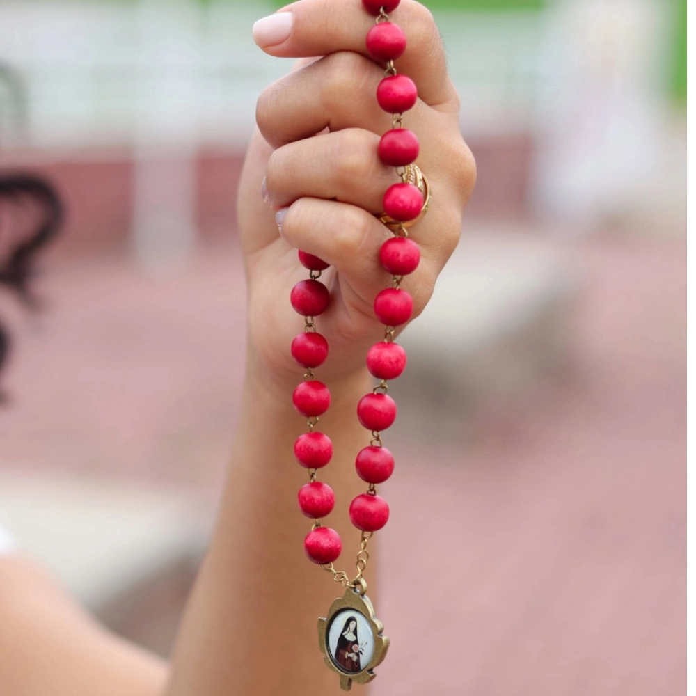 Coroa das Rosas de Santa Teresinha Coroa das Rosas de Santa Teresinha