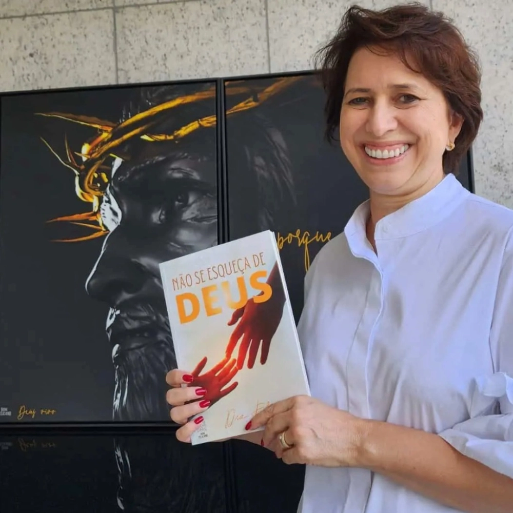 Livro Não Se Esqueça de Deus Livro Não Se Esqueça de Deus