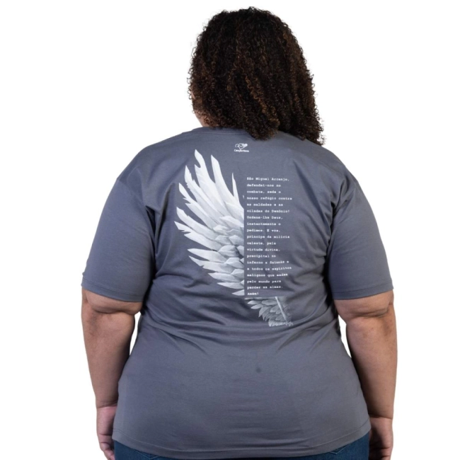 Baby Look Plus Size São Miguel Arcanjo - Cinza Metal Baby Look Plus Size São Miguel Arcanjo - Cinza Metal
