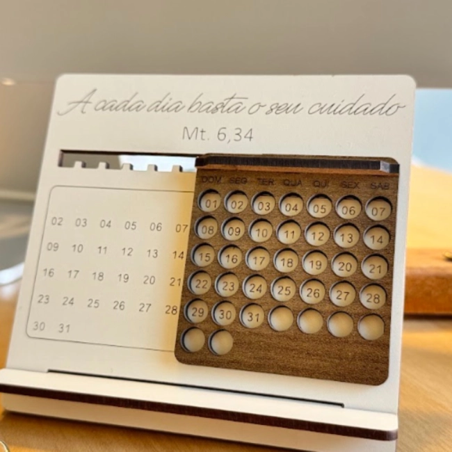 Calendário Permanente a Cada Dia Basta o seu Cuidado Calendário Permanente a Cada Dia Basta o seu Cuidado