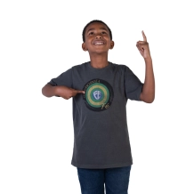 Camiseta Juvenil Meu Escudo é a Fé - Cinza Estonada Camiseta Juvenil Meu Escudo é a Fé - Cinza Estonada