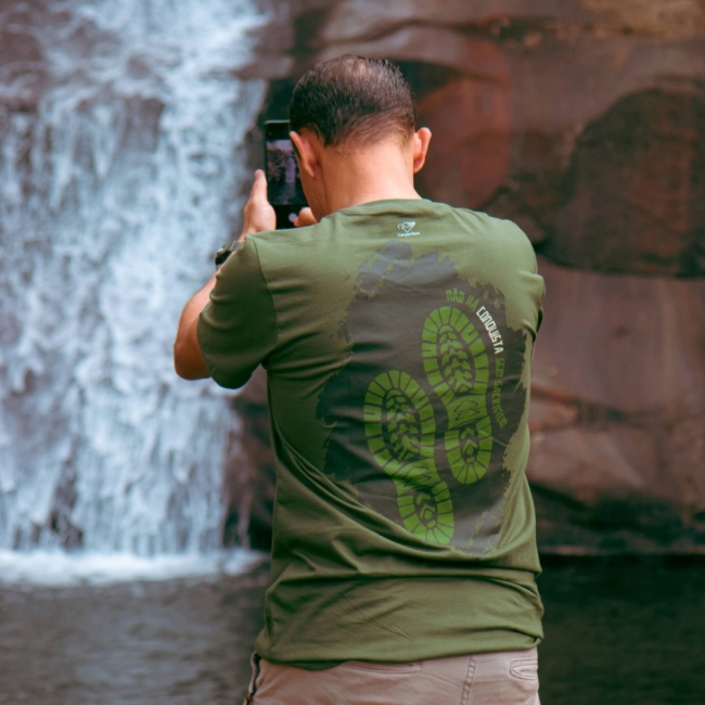 Camiseta não há Conquista sem Sacrifício (Programa Preservação Ambiental) Camiseta não há Conquista sem Sacrifício (Programa Preservação Ambiental)