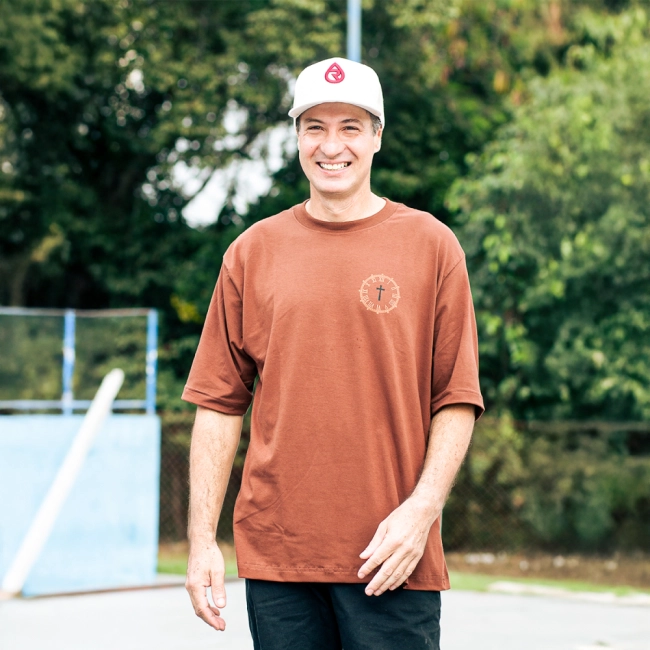 Camiseta Oversized Ele Logo Virá
