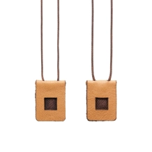 Escapulário Couro Nossa Senhora do Carmo Escapulário Couro Nossa Senhora do Carmo