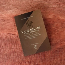 Livro Vade-mécum para os Párocos - 2ª Edição Atualizada Livro Vade-mécum para os Párocos - 2ª Edição Atualizada