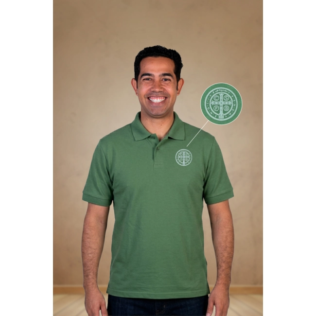 Polo Masculina Crux Sacra Sit Mihi Lux Polo Masculina Crux Sacra Sit Mihi Lux