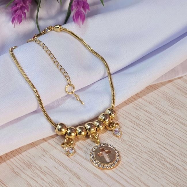 Pulseira Berloques Cruz e Zircônias Pulseira Berloques Cruz e Zircônias