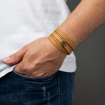 Pulseira de Couro Caramelo Regulável São Bento Pulseira de Couro Caramelo Regulável São Bento