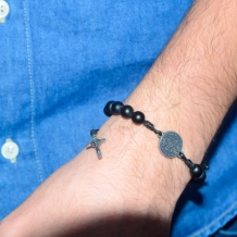 Pulseira Regulável Cruz Preta São Bento Pulseira Regulável Cruz Preta São Bento