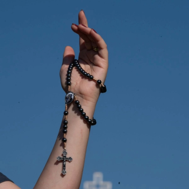 Terço Hematita Sagrada Família Terço Hematita Sagrada Família